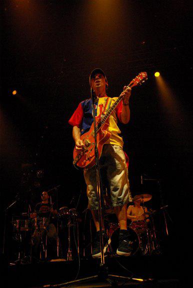 flux4itw_manuchao.jpg flux4itw_manuchao.jpg